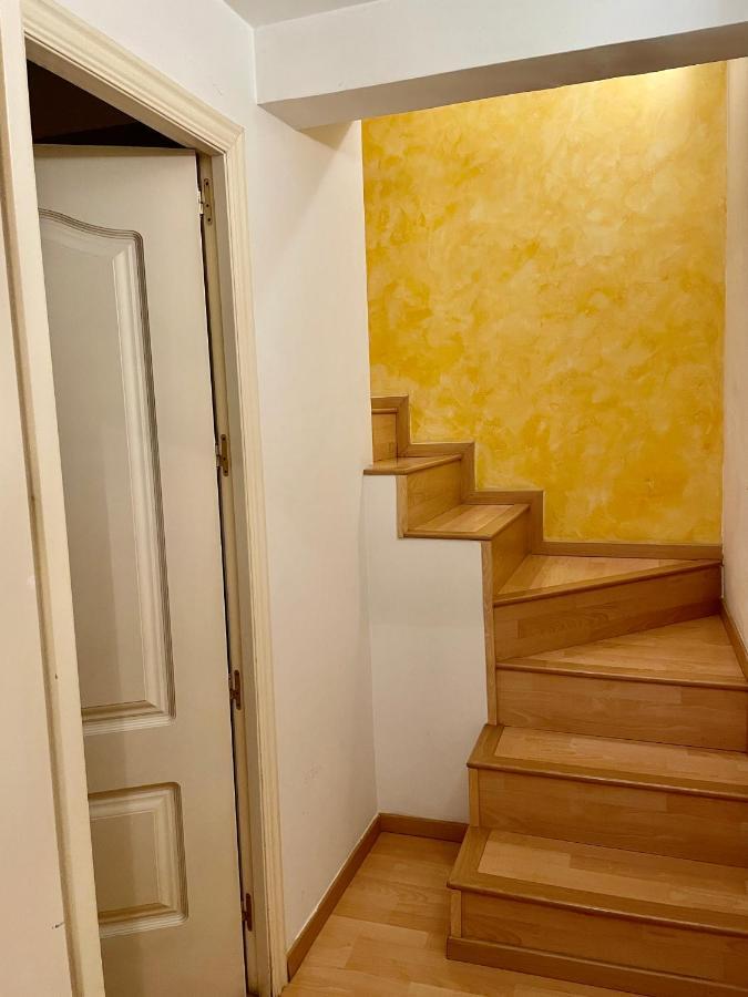 Acogedor Duplex Barrio Del Pilar Apartamento Madrid